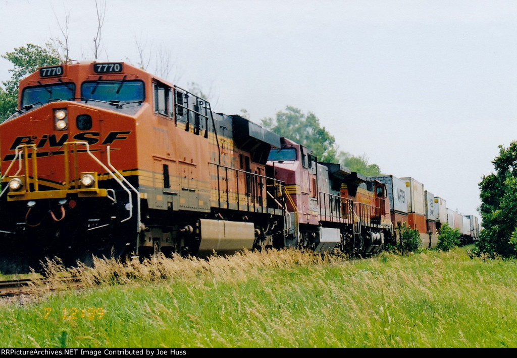 BNSF 7770 West